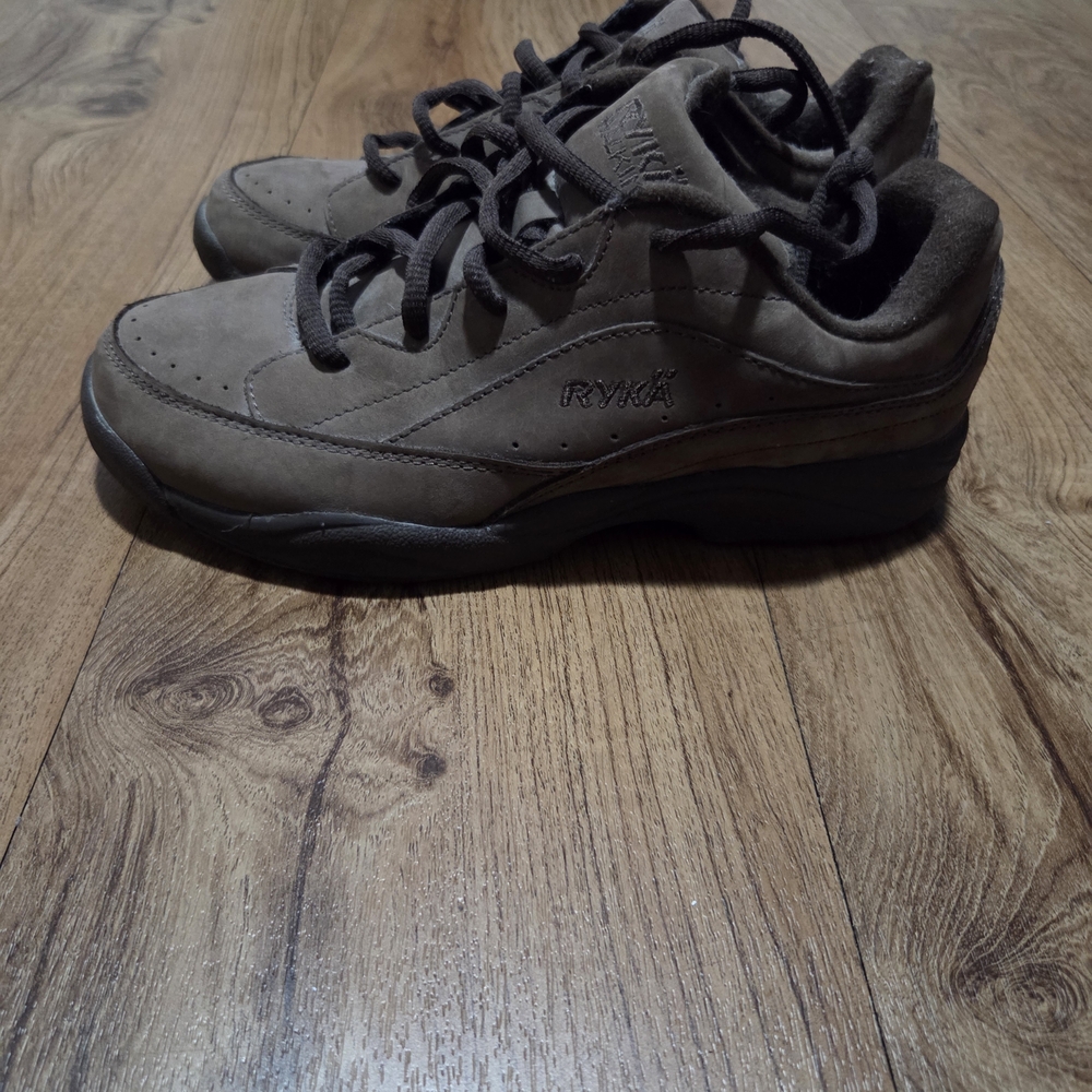 Ryka Catalyst Women’s 7.5 Nubuck Walking Sneakers Brown Comfort